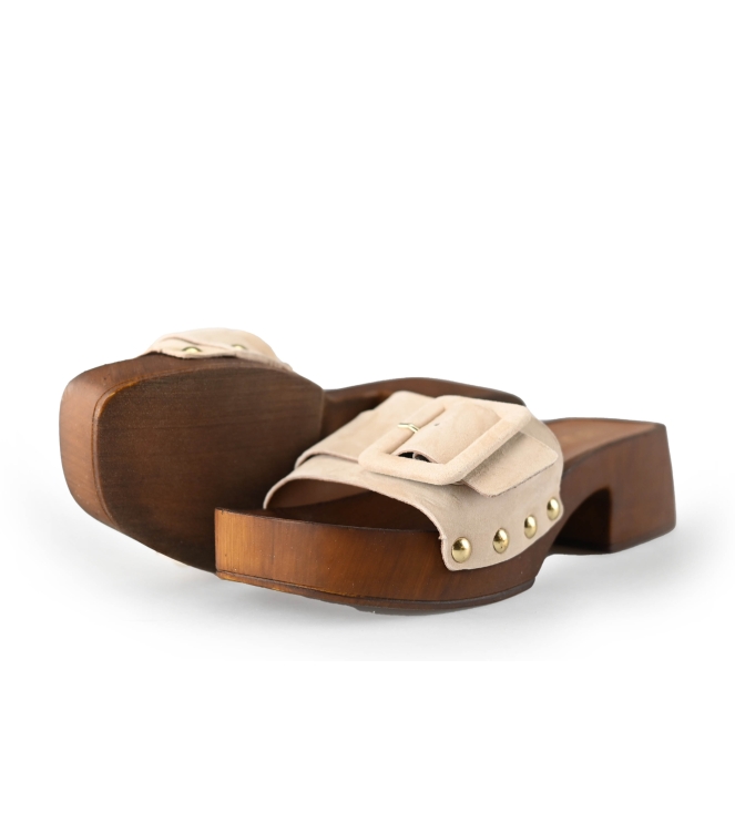 Notre-V Flip-Flops