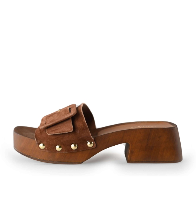 Notre-V Flip-Flops
