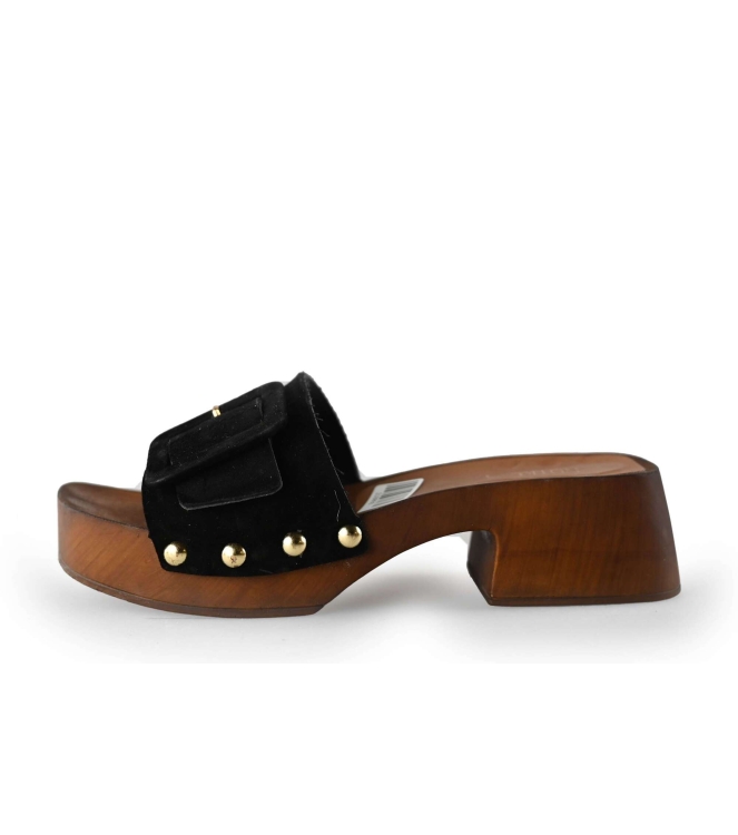 Notre-V Flip-Flops