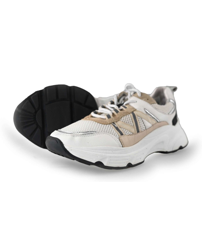 Omoda Sneaker
