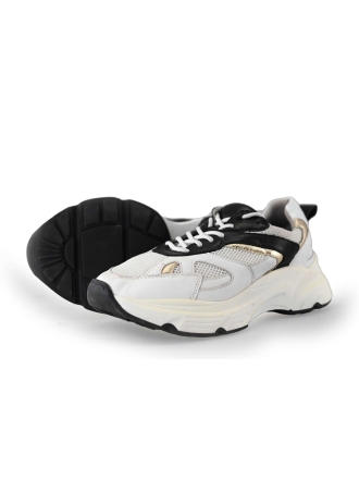 Omoda Sneaker