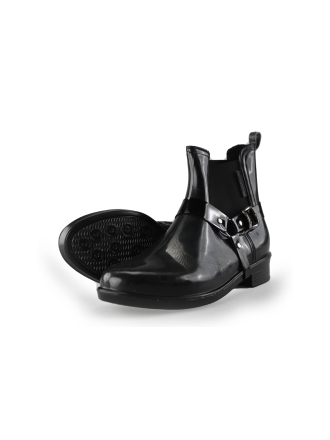 Chelsea boots