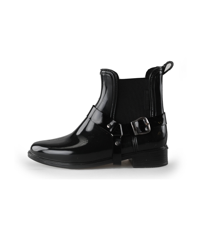 Chelsea boots