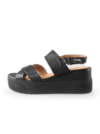 Mustang Sandalen Schwarz 220247
