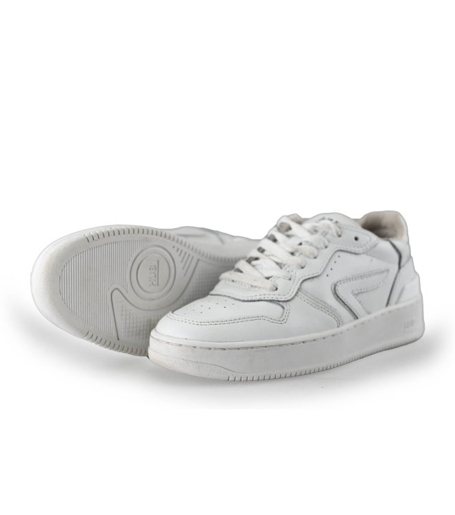 Hub Sneaker
