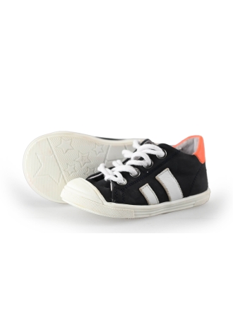 IK-KE Sneaker