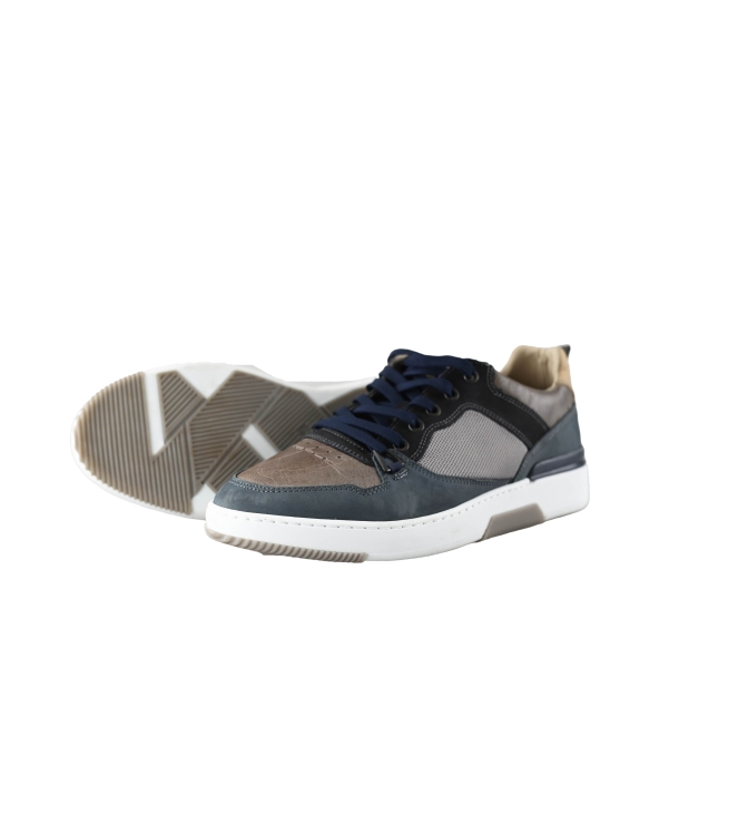 Sub55 Sneaker