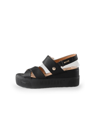 Mustang Sandalen Schwarz 221601