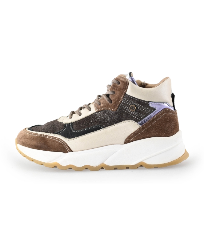 Giga Hohe Sneaker