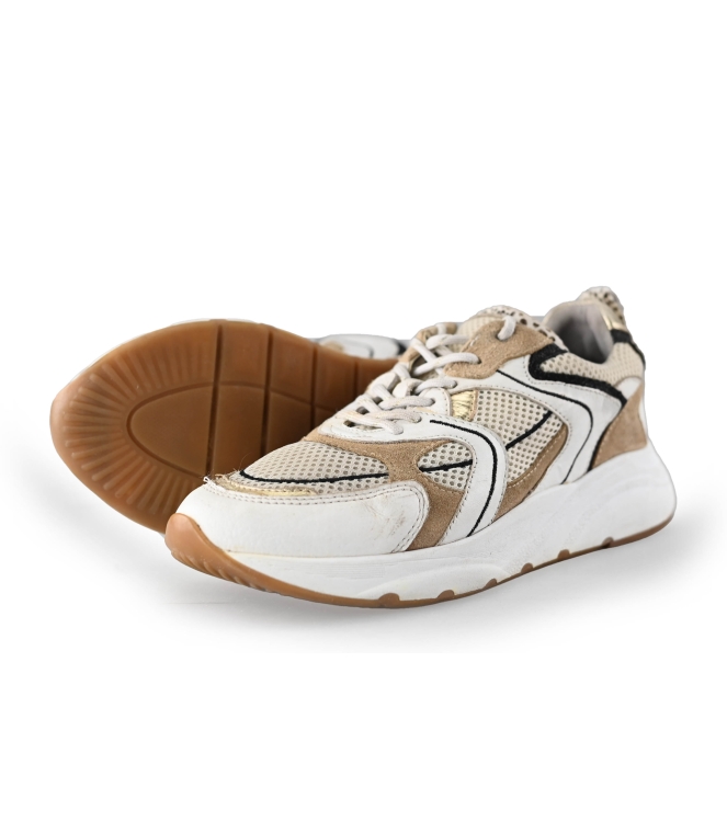 Lina Locchi Sneaker