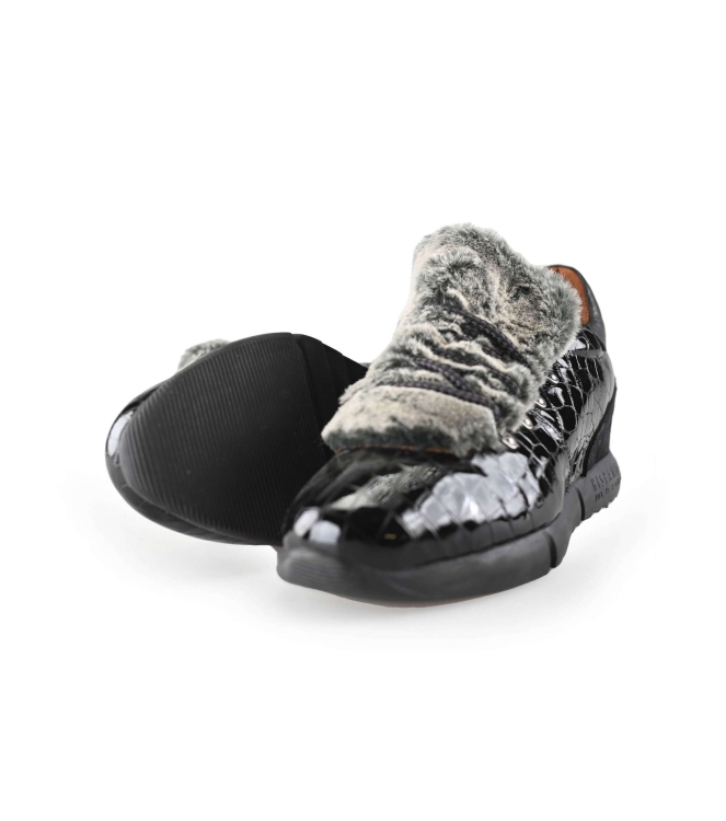 Hispanitas Slip-ons