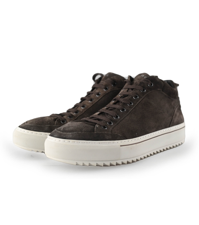 Rehab Sneaker