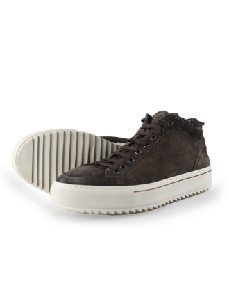 Rehab Sneaker