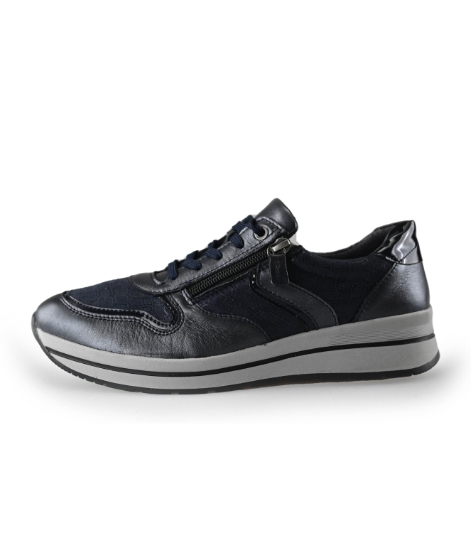 Feyn Sneaker