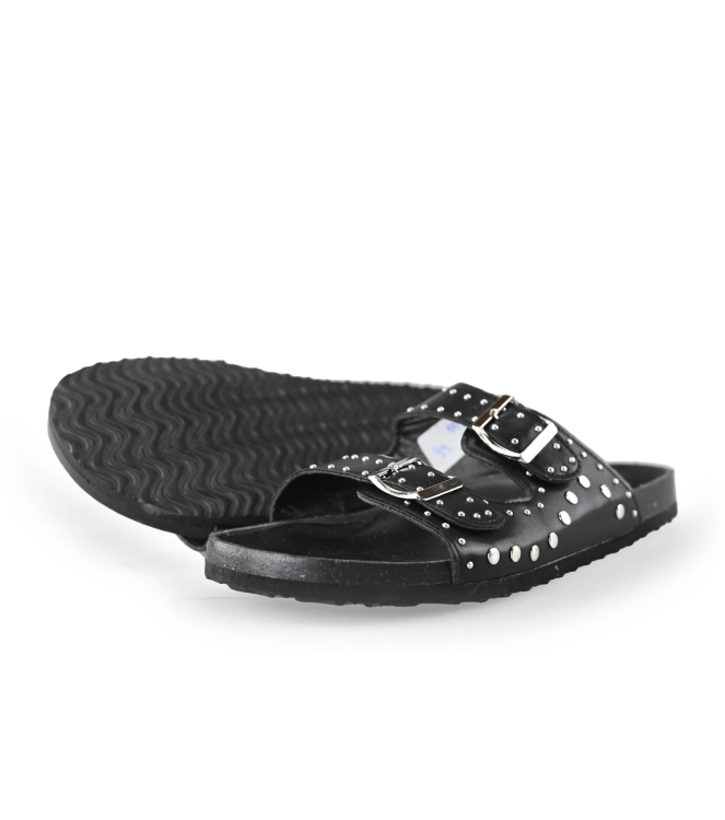 Ann Rocks Flip-Flops