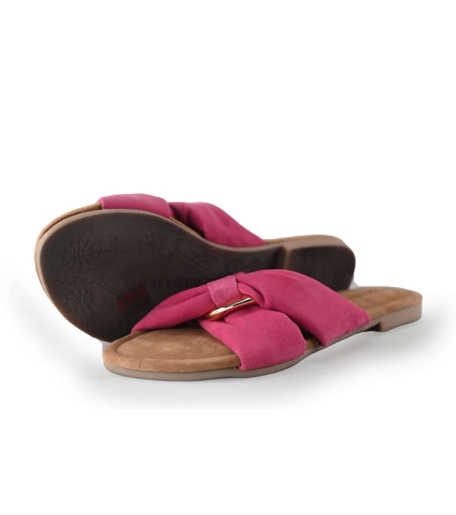 Lazamani Flip-Flops
