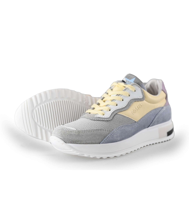 Giga Sneaker