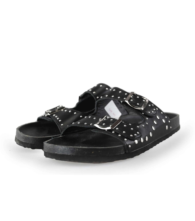 Ann Rocks Flip-Flops
