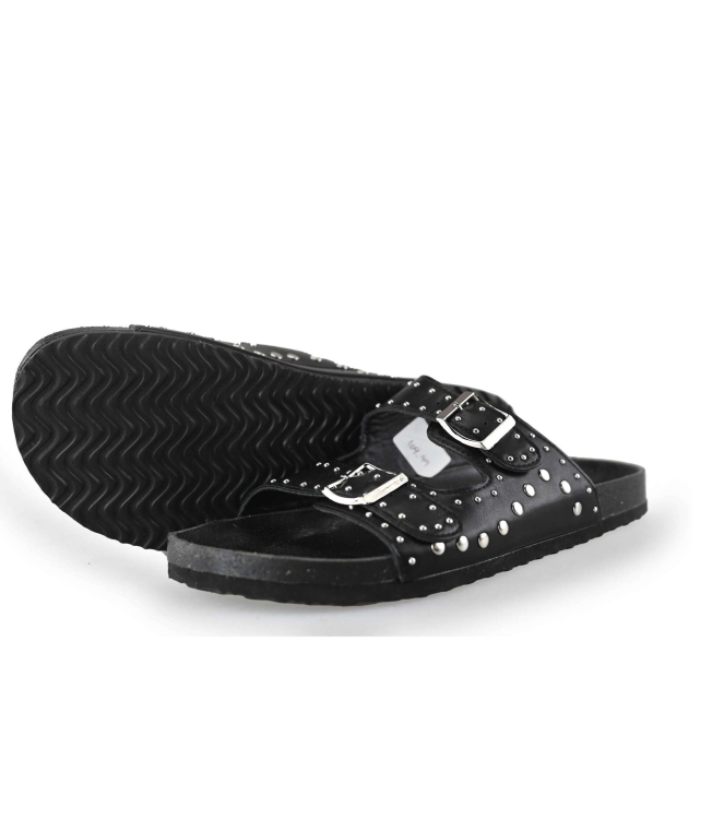 Ann Rocks Flip-Flops