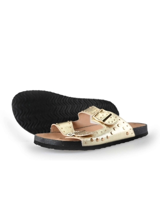 Ann Rocks Flip-Flops