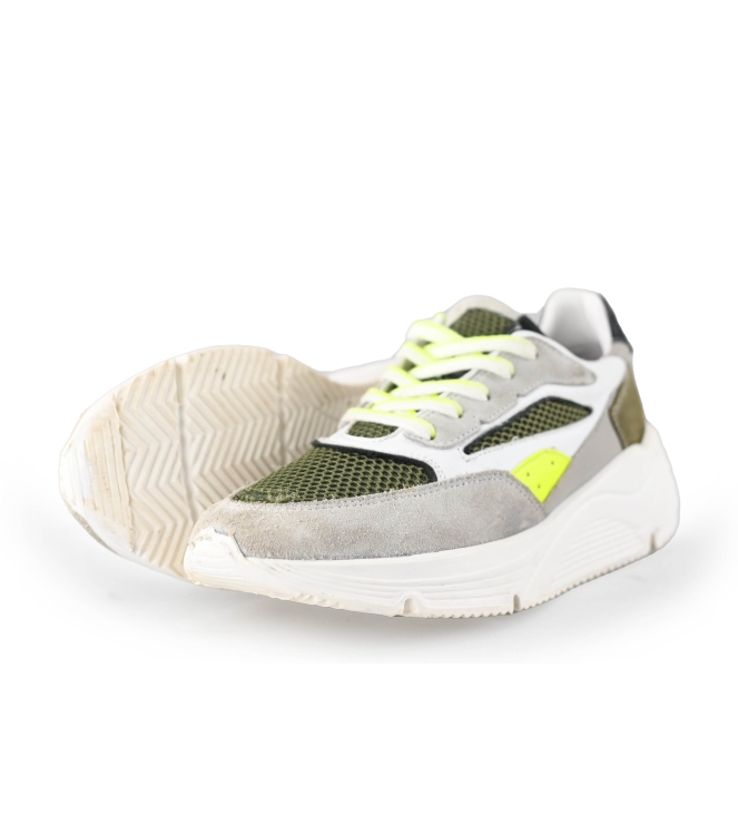 Giga Sneaker