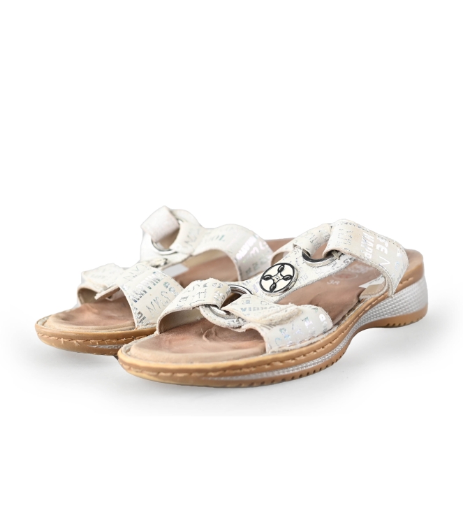 Ara Flip-Flops