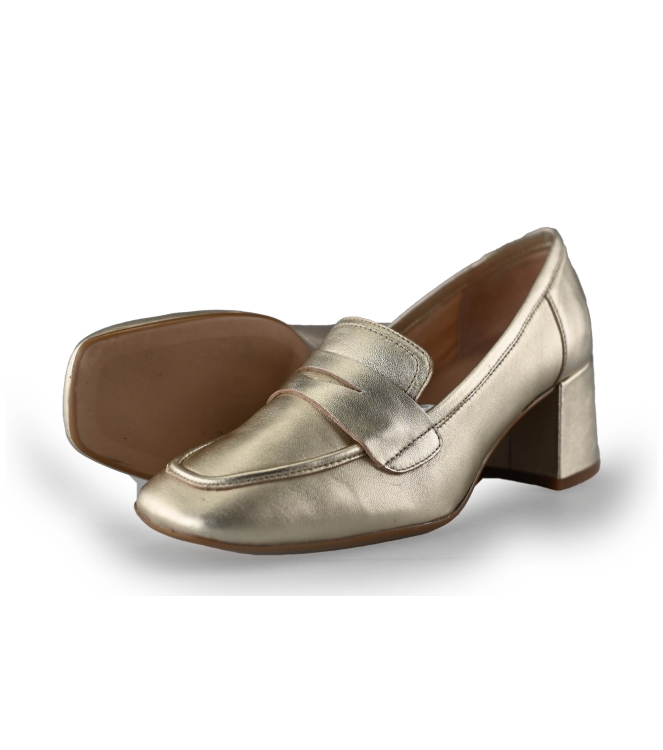 Unisa pumps