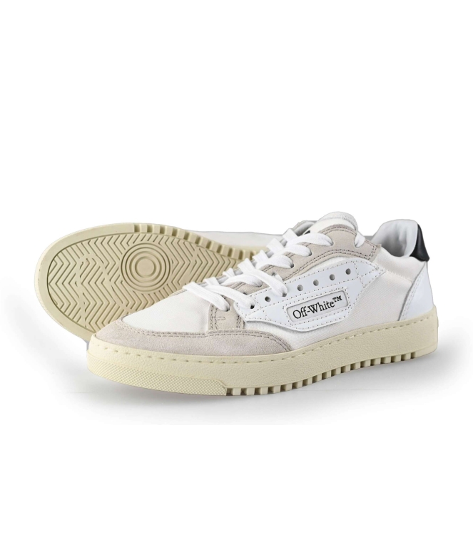 Off- White Sneaker