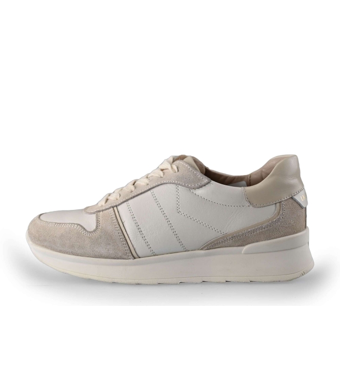 L.K. Bennett Sneaker