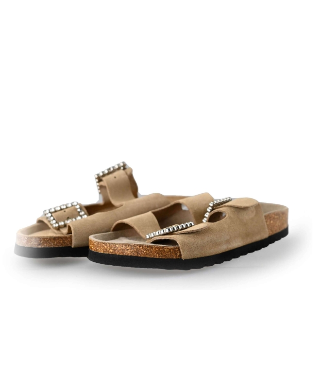 Ann Rocks Flip-Flops