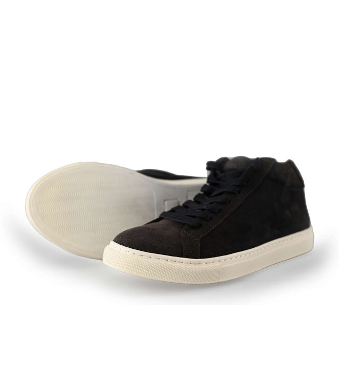 Avenue Sneaker