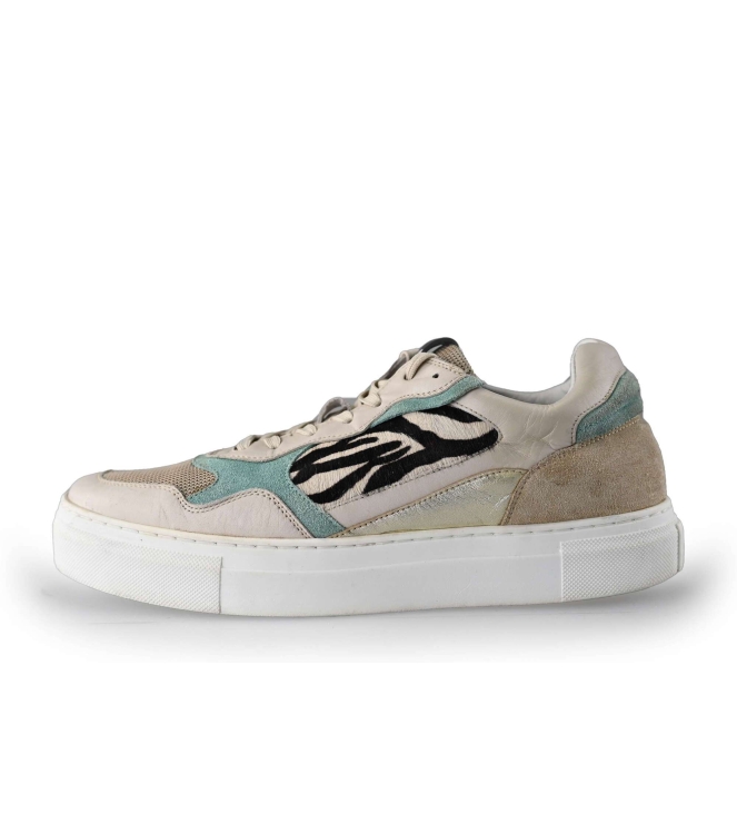 Maruti Sneaker