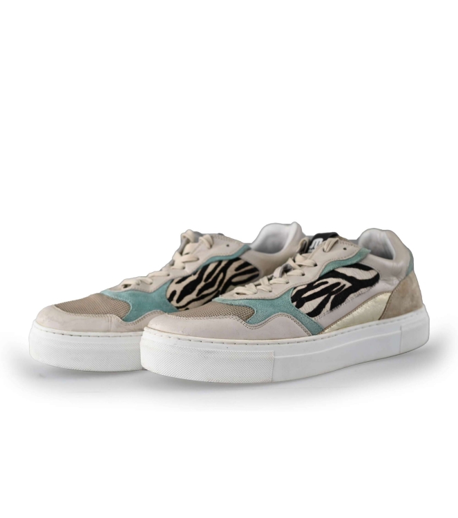 Maruti Sneaker