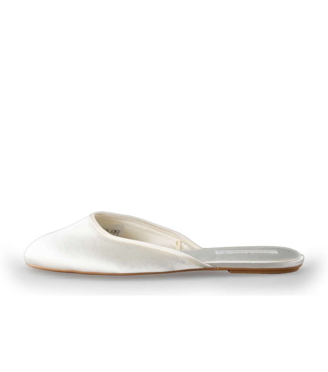 Zara Slip-ons