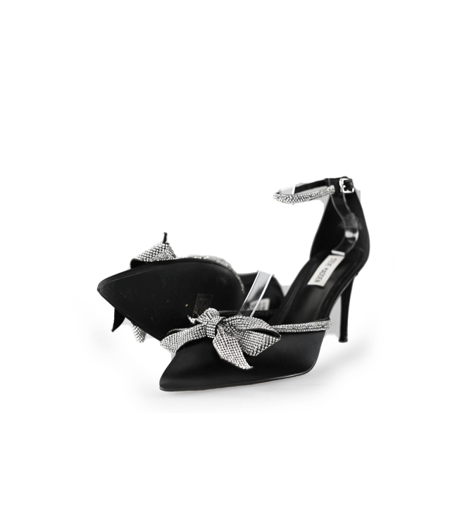Steve Madden pumps