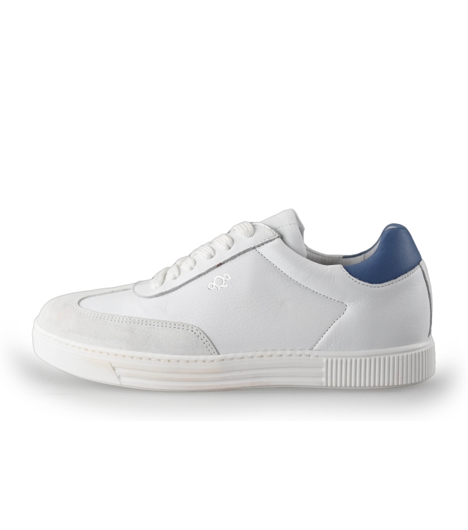 AQA Sneaker