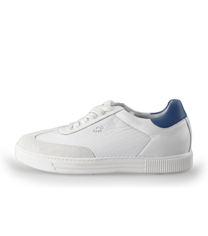 AQA Sneaker