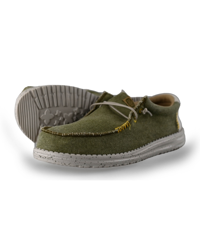 HEY DUDE Slip-ons