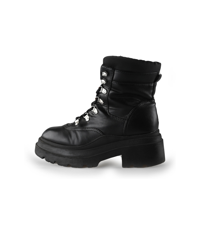 Guess Schnürstiefel