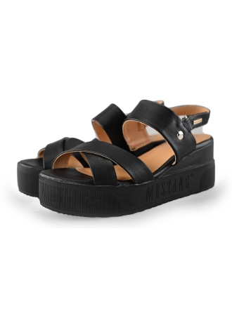 Mustang Sandalen Schwarz 228846