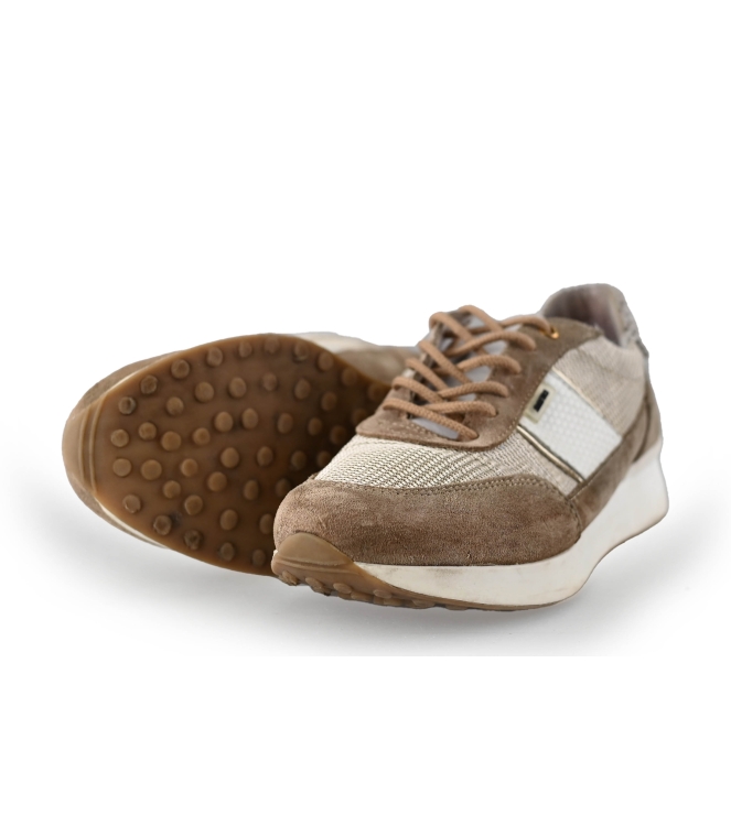 Maruti Sneaker