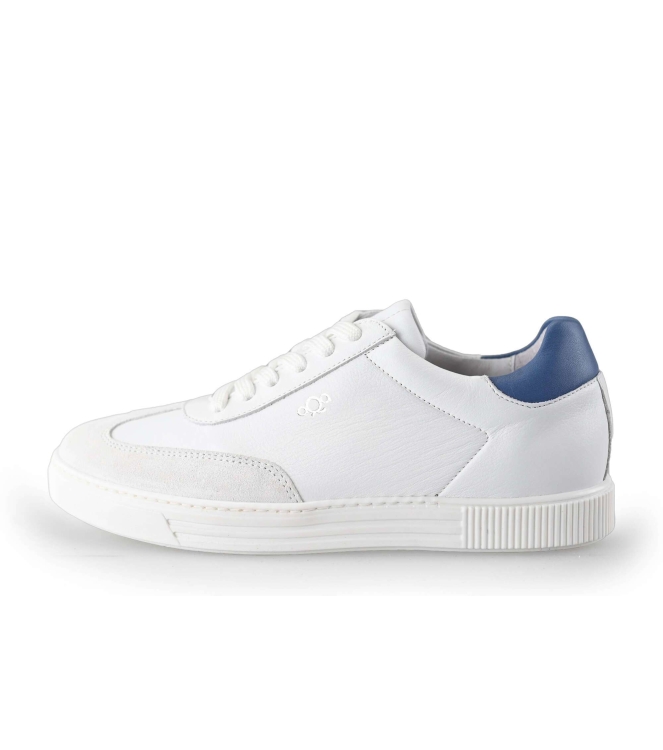 AQA Sneaker