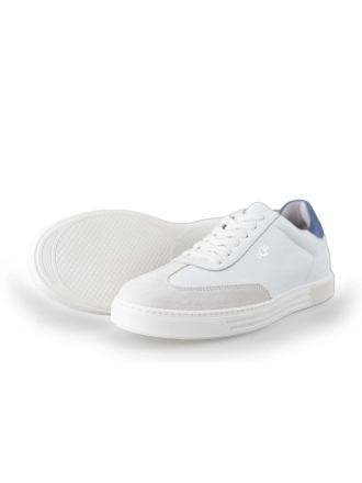 AQA Sneaker
