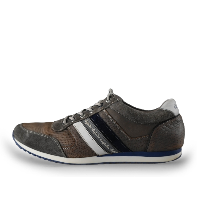 Australian Sneaker