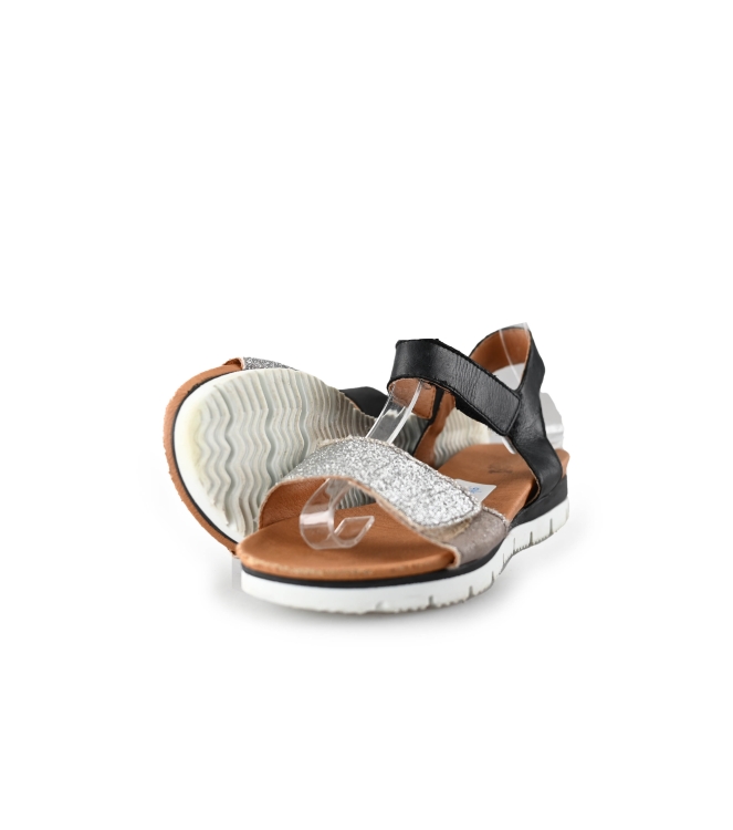 Giga Sandalen