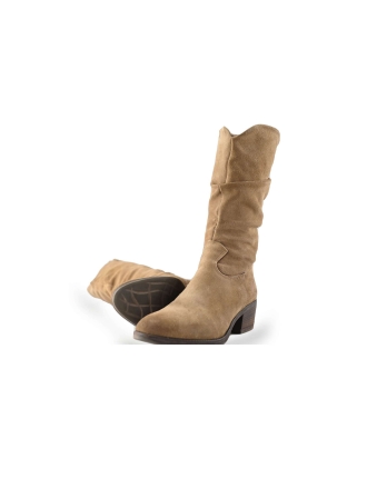 AQA Stiefel