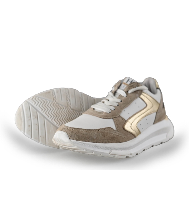Hip Shoe Style Sneaker