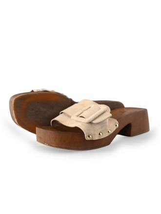 Notre-V Flip-Flops