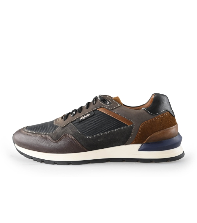 Australian Sneaker