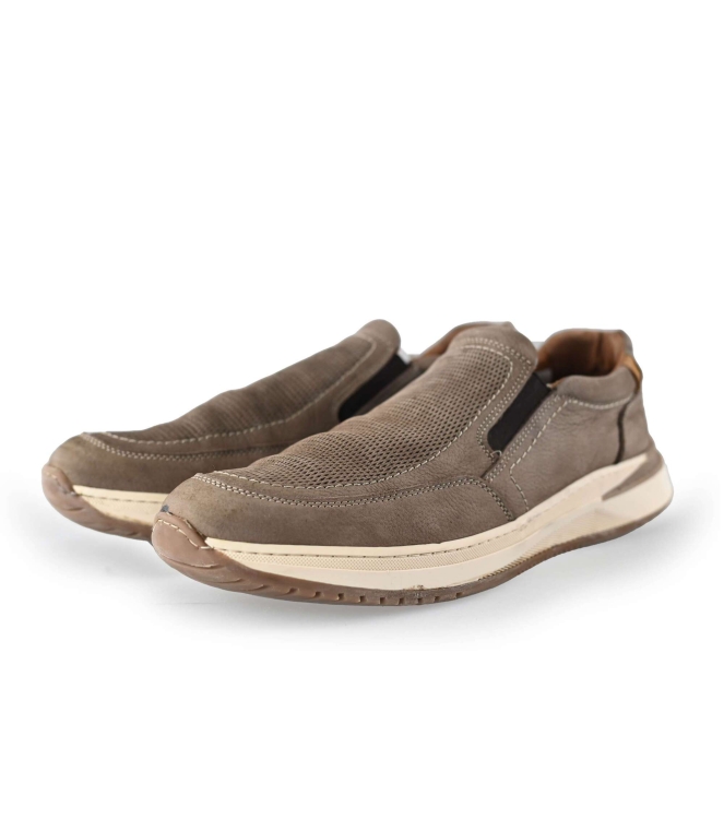 Outfielder Slip-ons